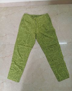 GREEN FLORAL PRINT PANT