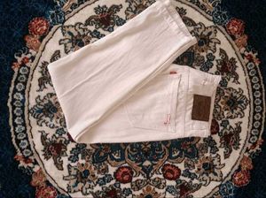 Levi's Originals White Jeans..