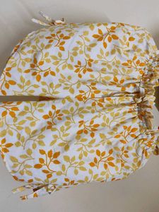 Women's Floral Shorts With Pockets