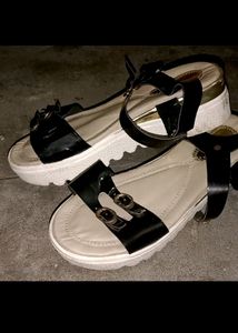 Top, Jeans And Footwear All In One