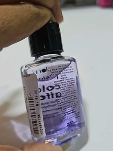Plum Color Affair Nail Polish Remover