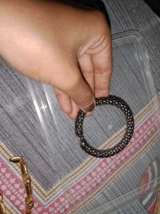 Women&#39;s Bracelets