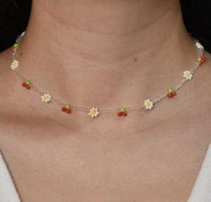 Daisy Beaded Chokars