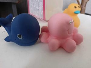 Babyhug Bath Toys  With Sound