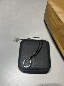 IN TREND NECK PIECE
