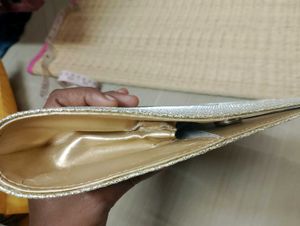 Ladies Purse 👛 And Clutch