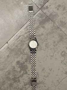 Elegant Women&#39;s Watch