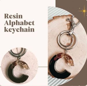 Rose Petals &amp; Gold Flakes Resin Keychain