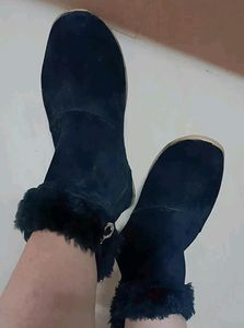 PRICE DROP!!!! BLACK BOOTS