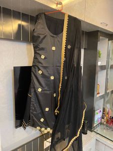 Elegant Black Salwar Suit