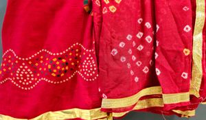 Set Of 2 Red Bandhej Print Dupattas