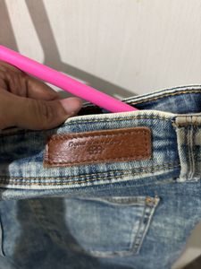 Acid Wash Frayed Hem Jeans