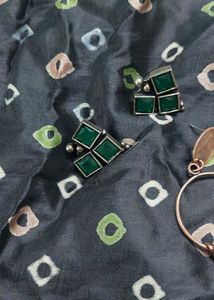 set of 4 earrings