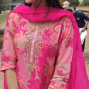 Floral Pink Kurta Set