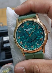 Premium Quality Watch In OFFER