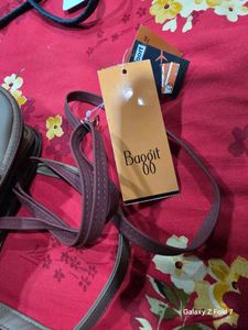 Baggit Handbag triple zipper spacious bag