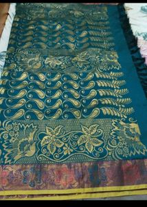 Gold Sare Pattu Saree