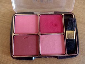New girl Eyeshadow