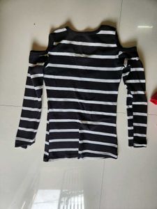 2 Shoulder Cut Top (Free- Jeans)