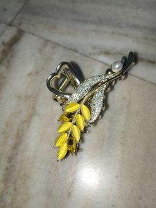 SALE 🎄🎅Korean Metal Clutcher🆕