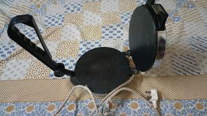 Roti Maker 900 Watt