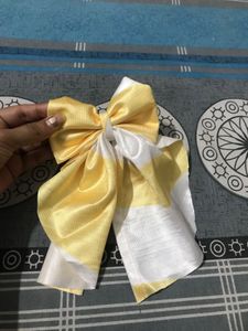 Yellow &amp; White Hair Bow