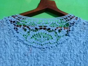 Bust 40, Length 26 Like New Top