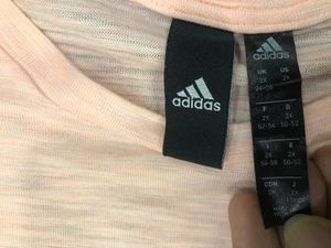 Adidas Peach Women&#39;s Graphic T-Shirt