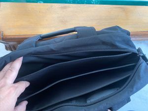 Sturdy Laptop Hand bag - High Sierra - US