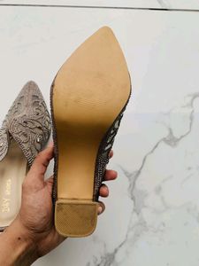 New Stylish Heels For Girls