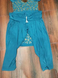 Kurta Salwar Set With Dupatta