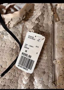 Forever 21 -sequence Mini Beige Skirt - Size m