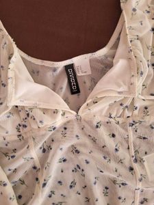 H&amp;M Floral Long Sleeve Bodysuit /Size-S