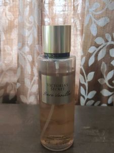 Victorias Secret Bare Vanilla Fragrance Mist