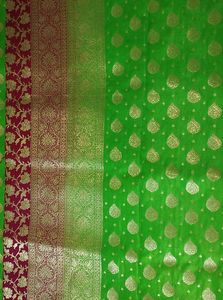 Patli Pallu Banarasi Silk Saree