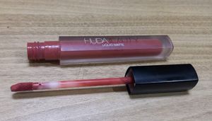 HUDA BEAUTY - ICON