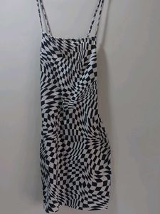 Checkered Mini backless Dress