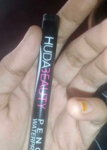 Huda Beauty Waterproof Eyeliner Pencil