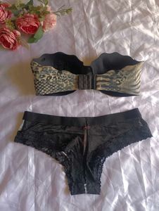 Lasenza bra pink panty set