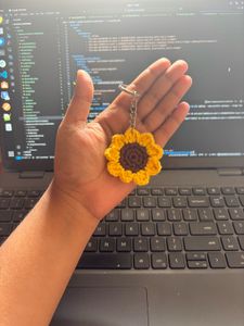 crochet sunflower keychain