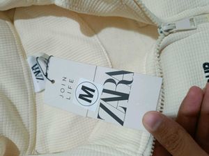 Half Zipper M size
