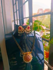 Indian Jewelry Set