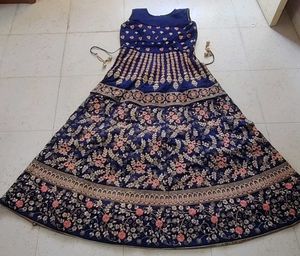 Ethnic gown with net dupatta for teenager