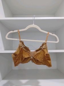 Vera Wang Lace Detail Bra