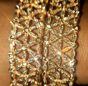 Gold Floral Bracelet