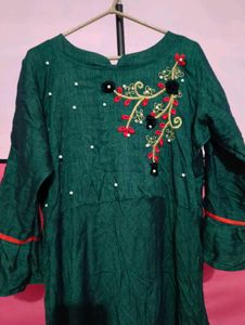 Embroidered Green Kurta
