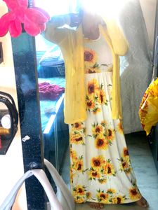 2 SET-Sunflower Print Maxi Dress+ Yellow Shrug