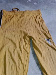 I Am Selling Trending And Stylish Pant For Kids 🔥