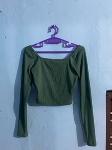 Full Sleeves Cute Crop Top