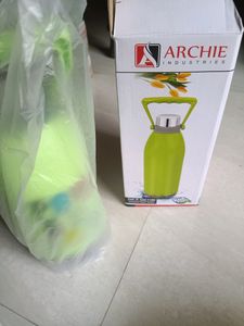Carriage Box Water Bottle
